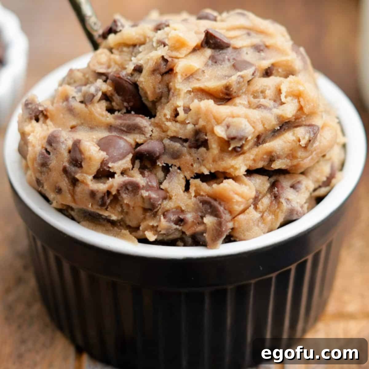 Choc-Chip Dough Delight 1 featured 107285