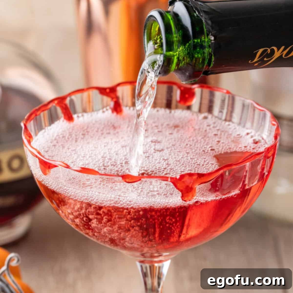 Crimson Embrace Elixir 1 featured 112798