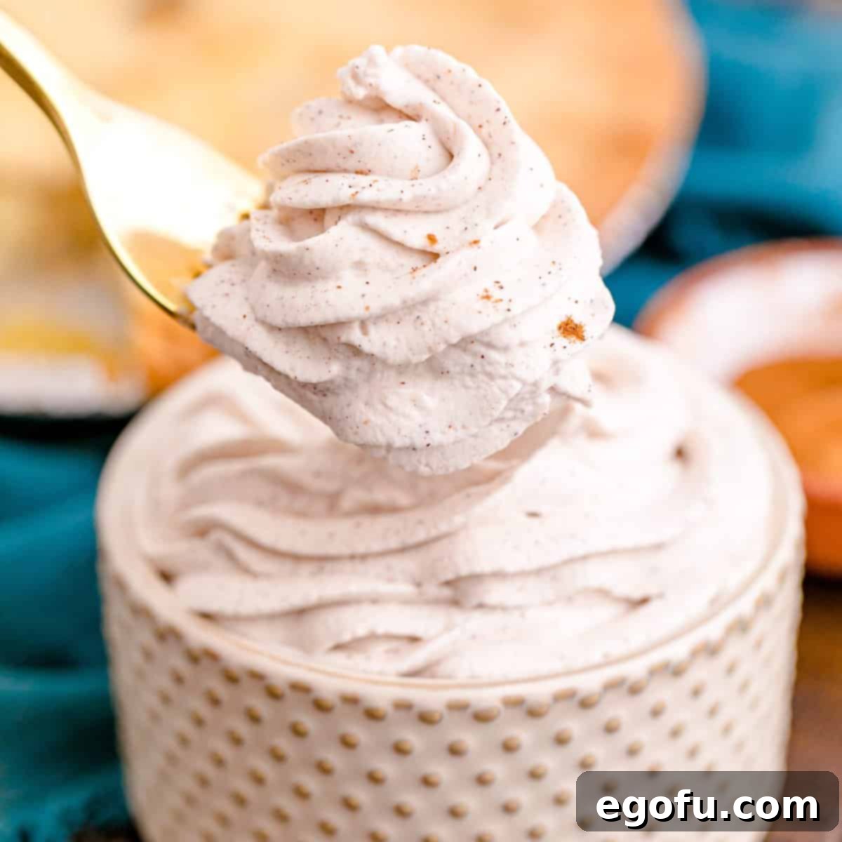 Velvet Cinnamon Cloud 1 featured 113206