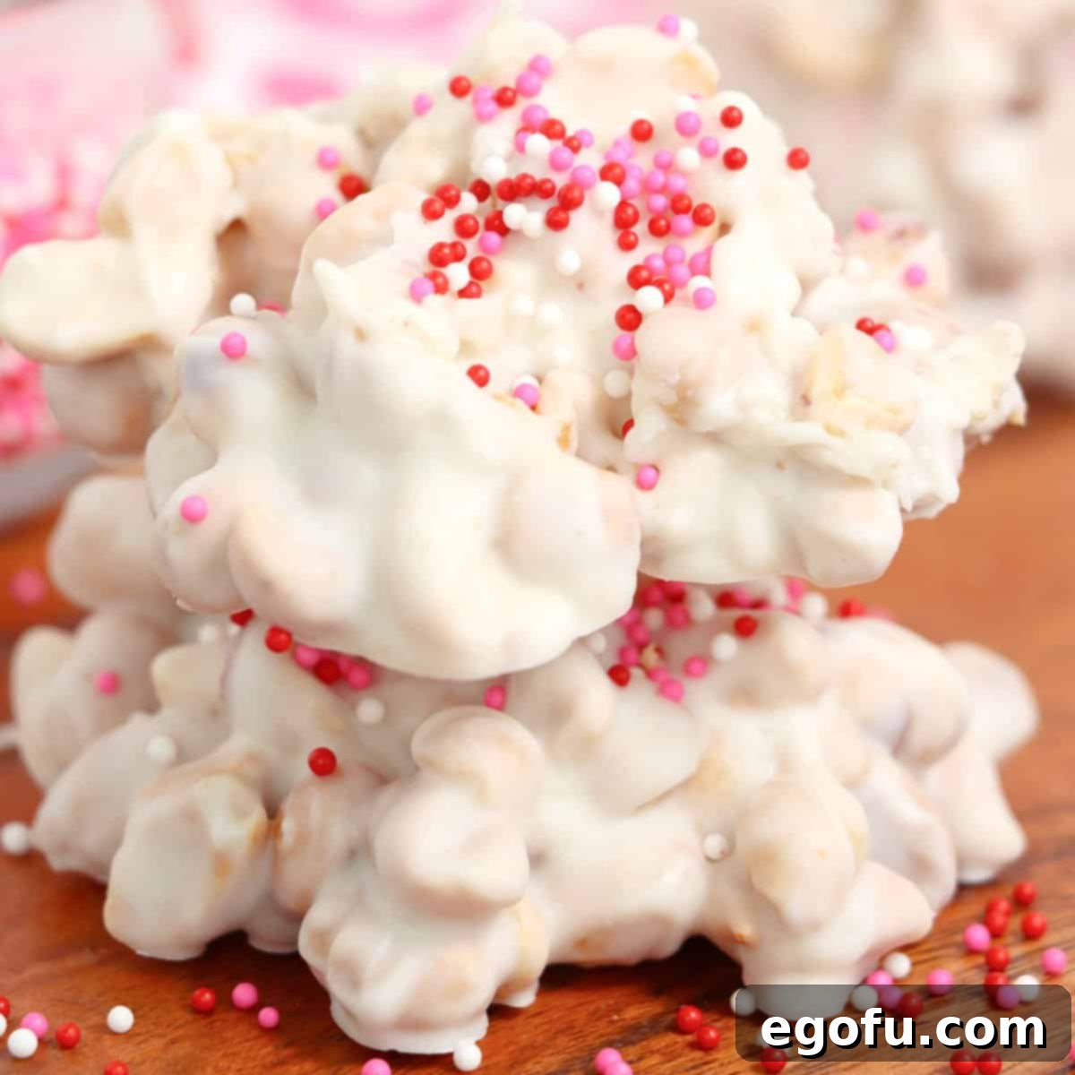 Effortless Slow Cooker Candies 1 featured 118940