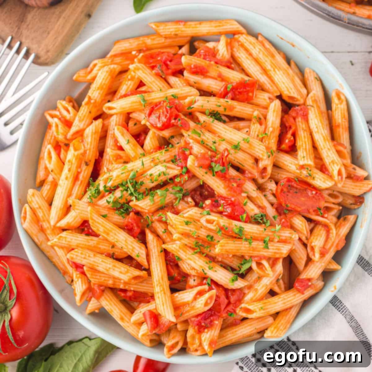 Penne with Garden Tomato Sauce 1 featured 120270