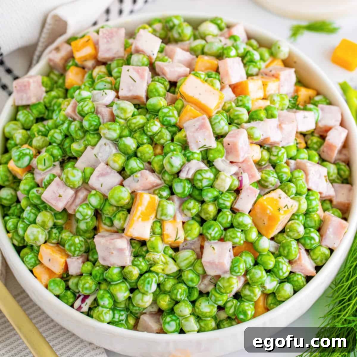 Creamy Garden Pea Salad 1 featured 122487