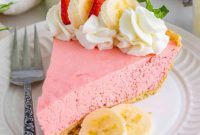 Jiggly Strawberry Banana Pie Delight