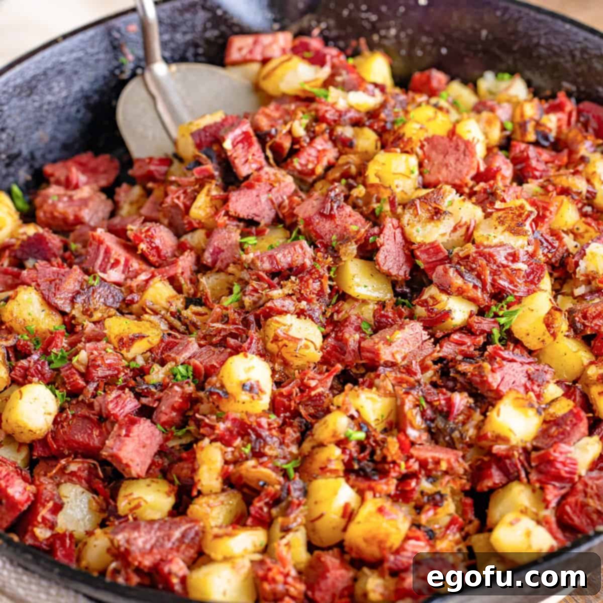 Homemade Corned Beef Hash 1 featured 131337
