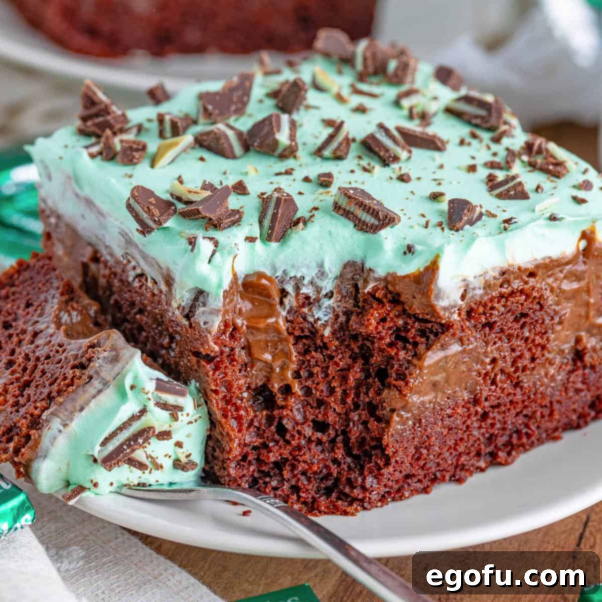Peppermint Patty Poke Cake 1 featured 143663