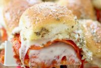 Pull-Apart Pizza Sliders