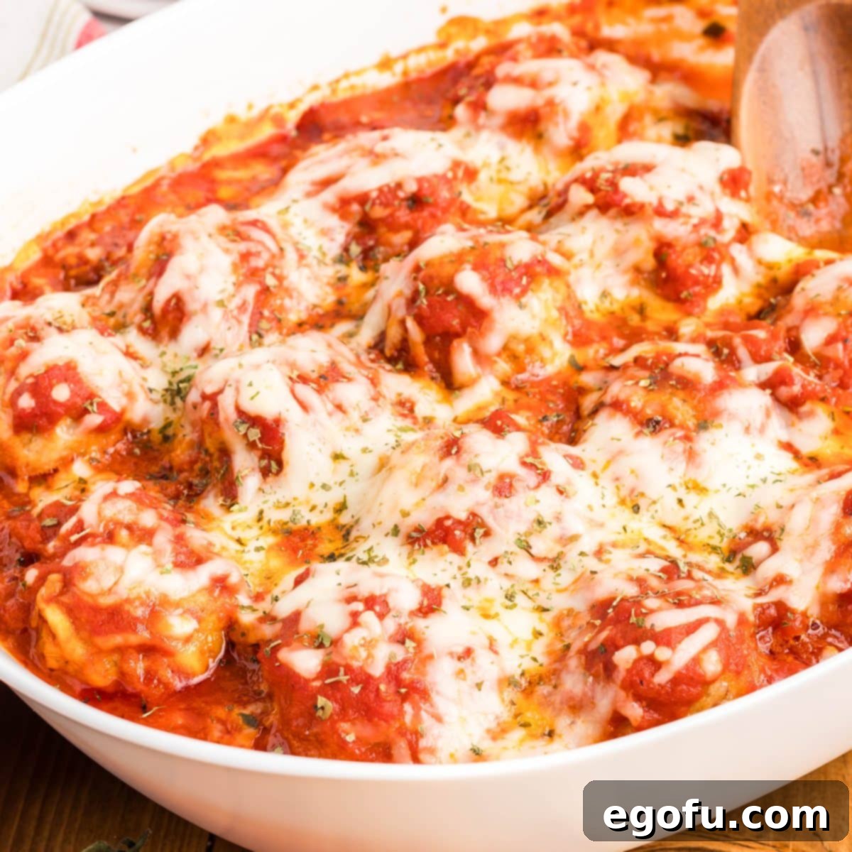 Chicken Parm Meatball Bake 1 featured 185975