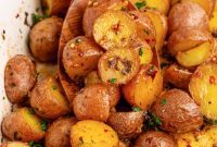 Spicy Garlic Herb Roasted Potatoes