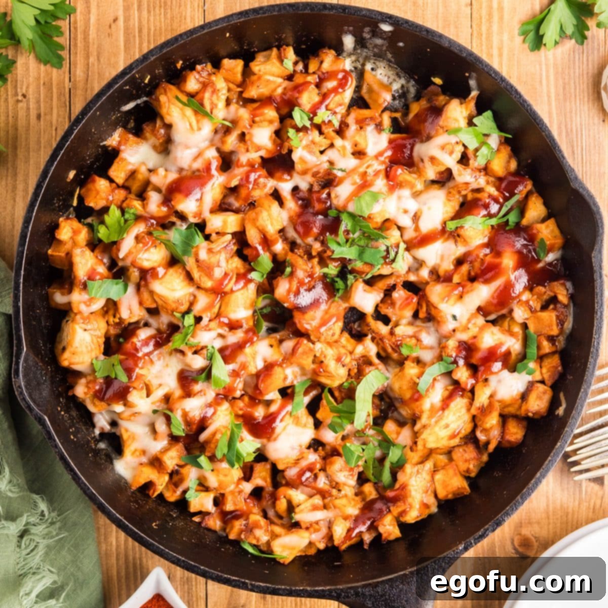 Smoky BBQ Chicken and Crispy Potato Skillet 1 featured 191904