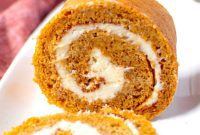 Autumn Spiced Pumpkin Roll