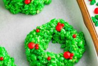 Festive Rice Krispies Wreath Delights