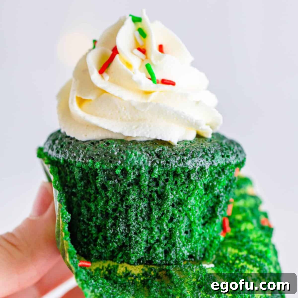 Emerald Velvet Delights 1 featured 64097