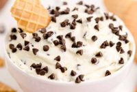 Heavenly Cannoli Dip