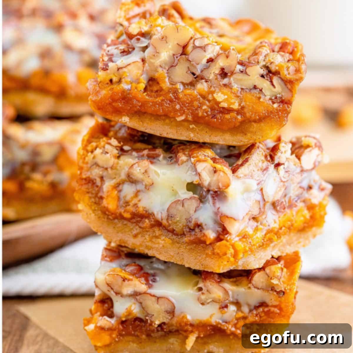 Autumn Magic Pumpkin Bars 1 featured 86620