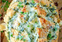 Ispanaklı Enginarlı Kopartma Ekmek