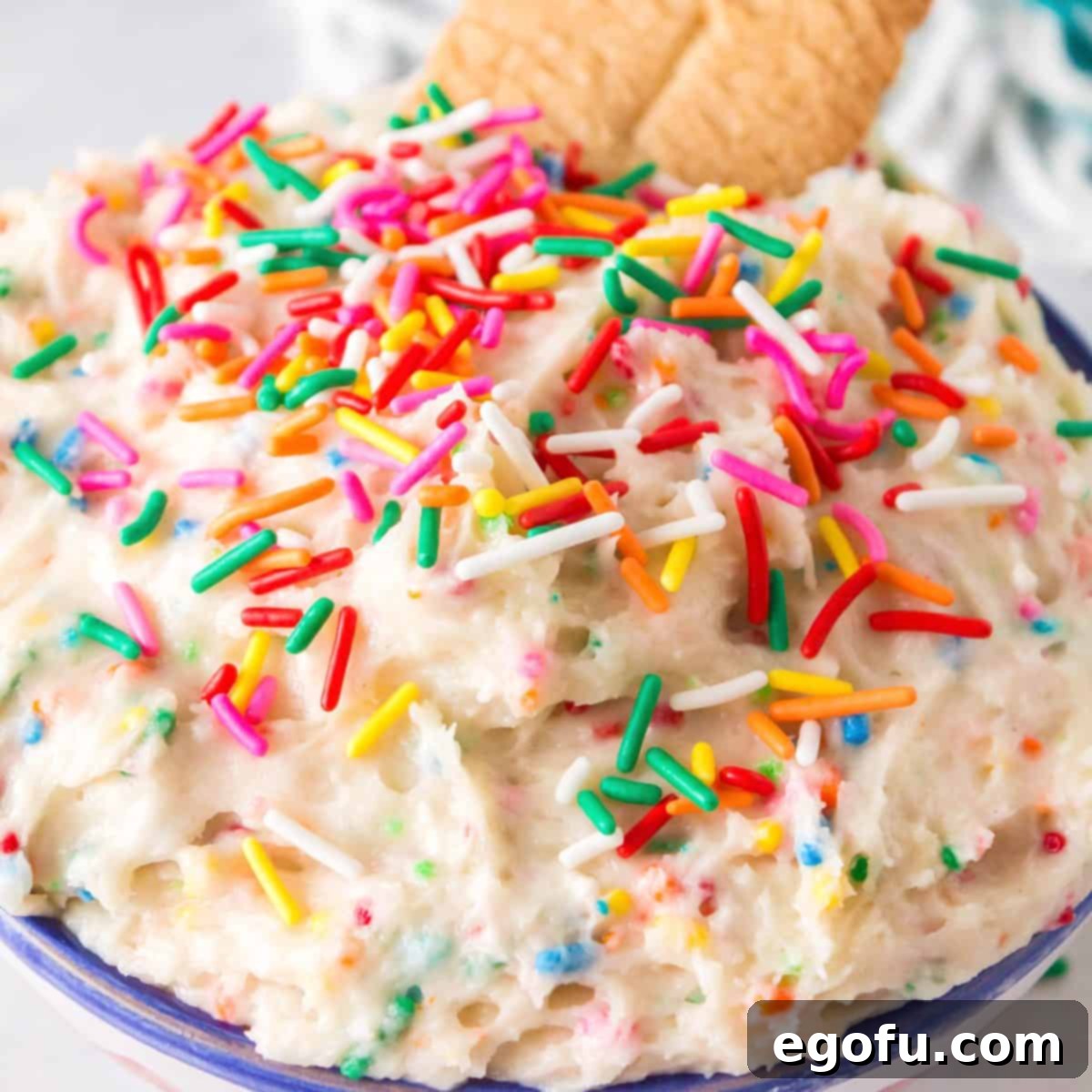 Confetti Cake Bliss 1 featured 91916