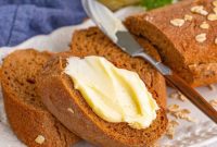Cheesecake Factory Style Molasses Brown Bread