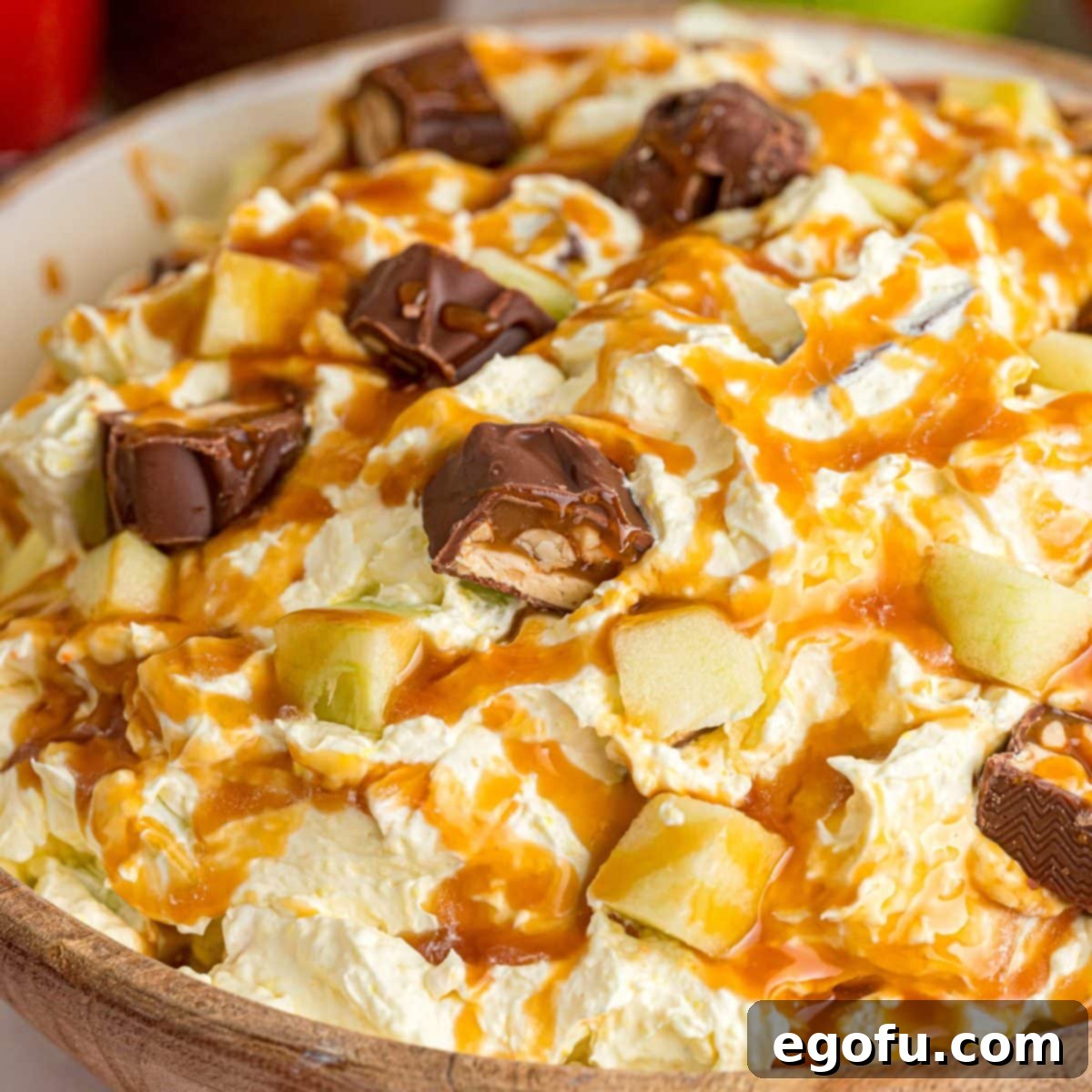 Creamy Snickers Apple Delight 1 featured 9336