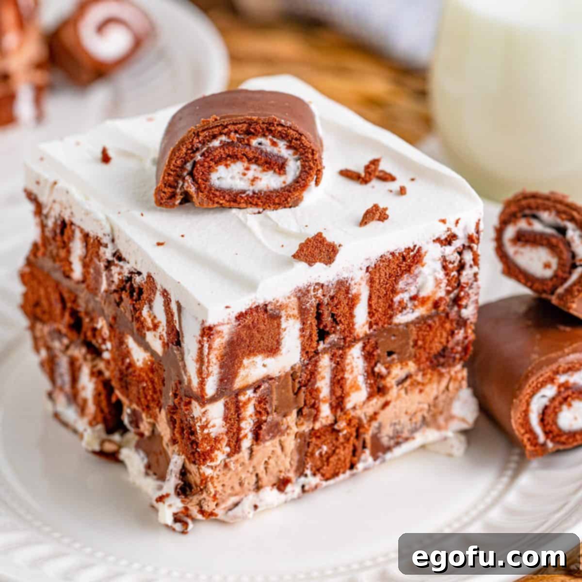 Easy No-Bake Swiss Roll 1 featured 94573