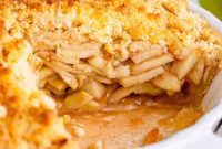 Golden Buttery Apple Crumble