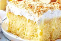 Luscious Banana Pudding Poke Cake