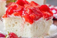 Heavenly Strawberry Shortcake Layers