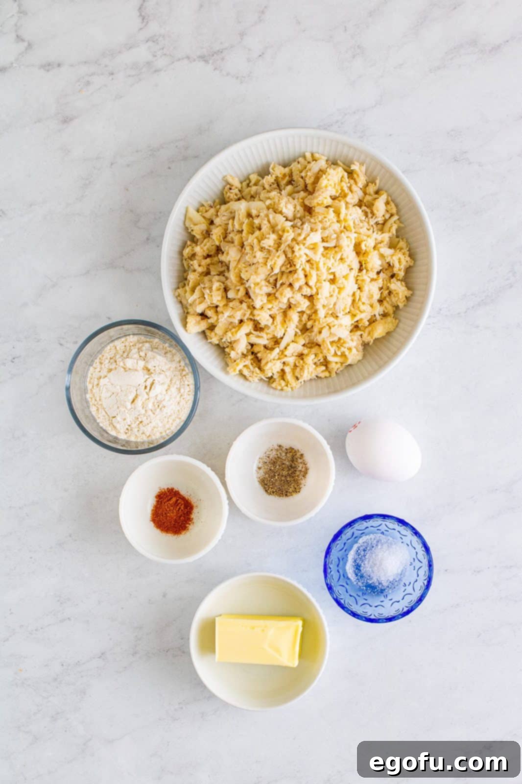 Lowcountry Crab Delights 4 Ingredients needed: lump crab meat, egg, all-purpose flour, fine sea salt, paprika, pepper, butter, parsley, lemon wedges and tartar sauce.