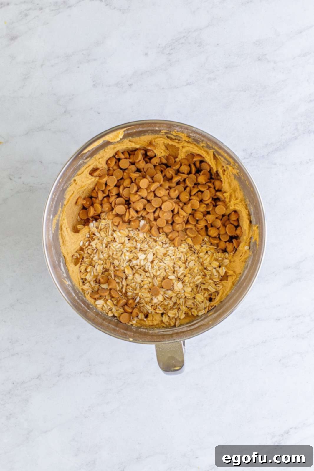 Peanut Butter Oat Cookie Bliss 11 Oats and peanut butter chips added to peanut butter mixture.