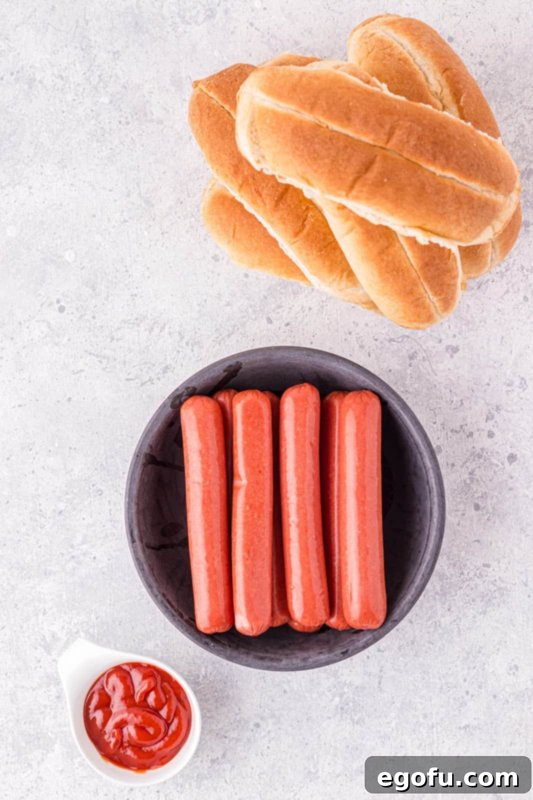 Ingredients needed: hot dogs, ketchup, hot dog buns.