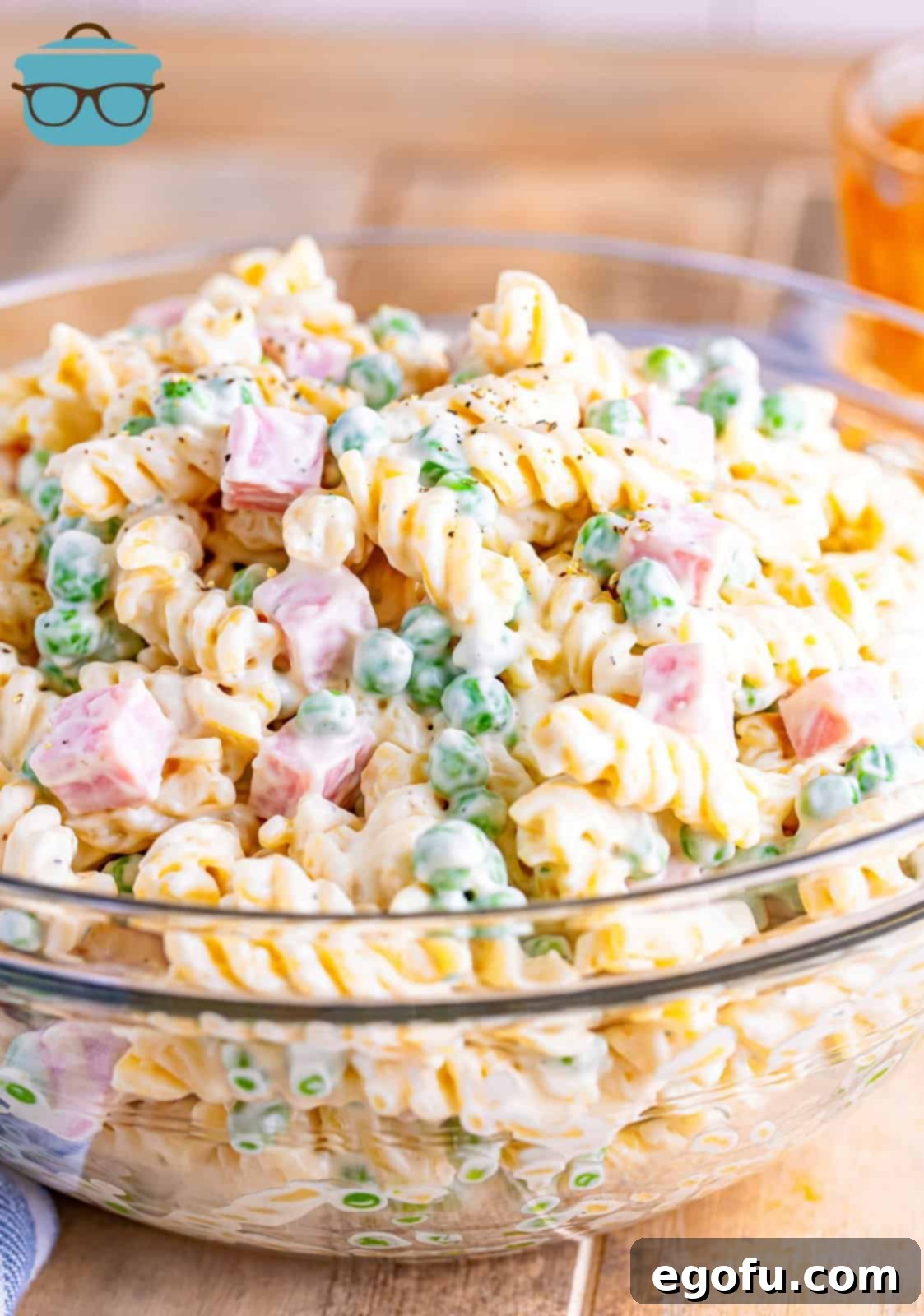 Ruby Tuesday Inspired Creamy Pasta Salad 9 A bowl of Ruby Tuesday Pasta Salad.