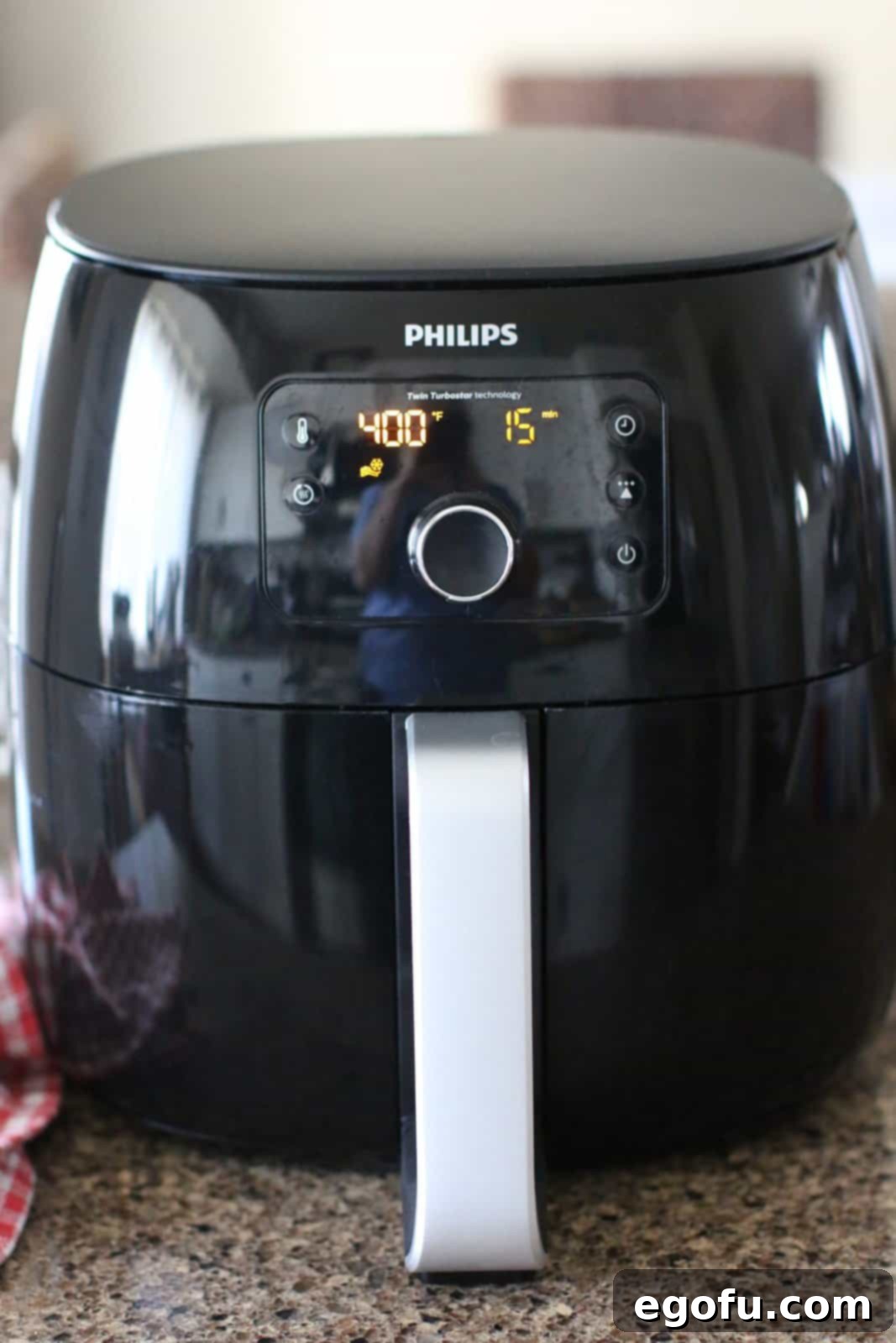 Transform Your Oven Classics for Air Fryer Perfection 3 Air fryer showing a 400 degree temperature.