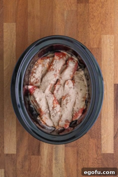 Fall-Apart Tender Mississippi Country Ribs 10 Country style ribs with ranch seasoning and au jus gravy mix.