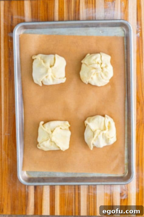 Puff pastry filled with cream chicken mixture.