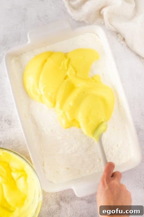 Lemon layer being spread out.