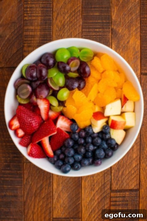 A variety of fruit in a bowl.