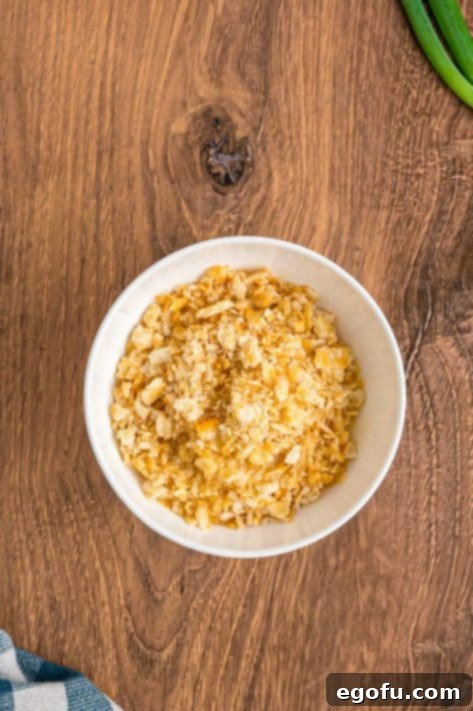 Ritz cracker mixture in a bowl.