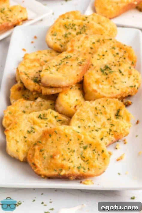 A plate of Party Puffs.