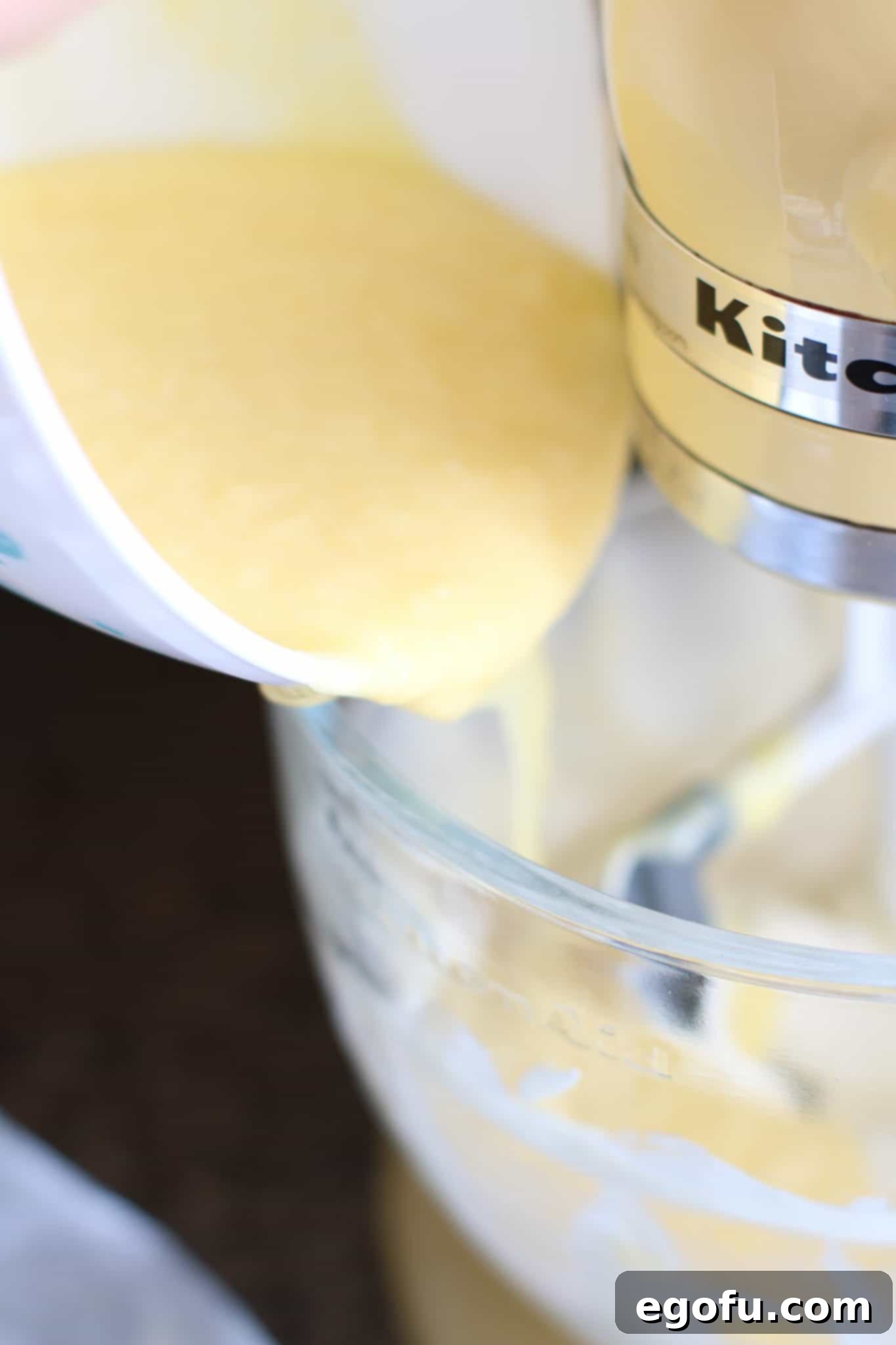 Banana pudding mixture gently combined with the cream cheese and whipped topping mixture to form the pie filling.