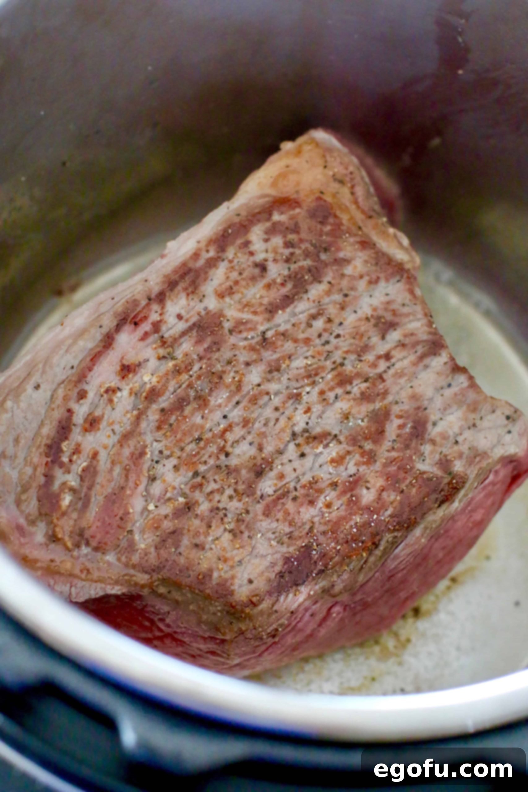 browning beef rump roast in instant pot.