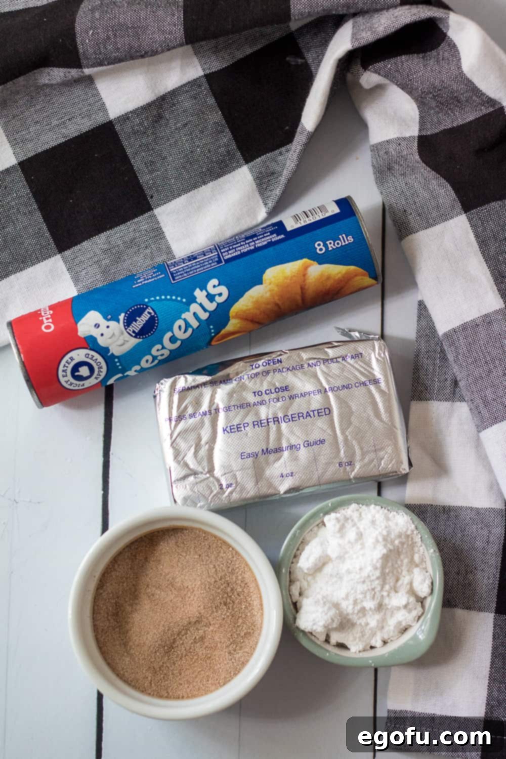 crescent roll dough, cream cheese, powdered sugar, granulated sugar, pumpkin pie spice, ground cinnamon.