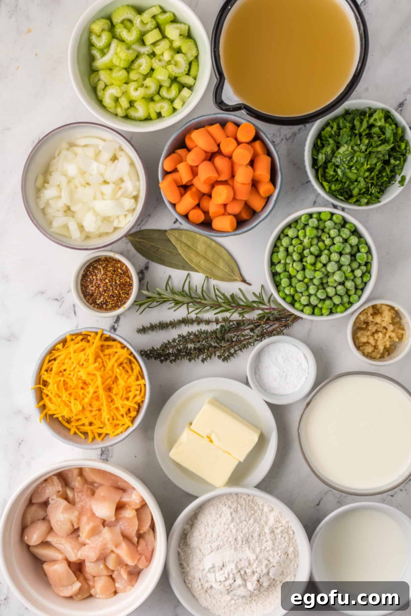 Ingredients needed to make Crock Pot Chicken and Cheese Dumplings