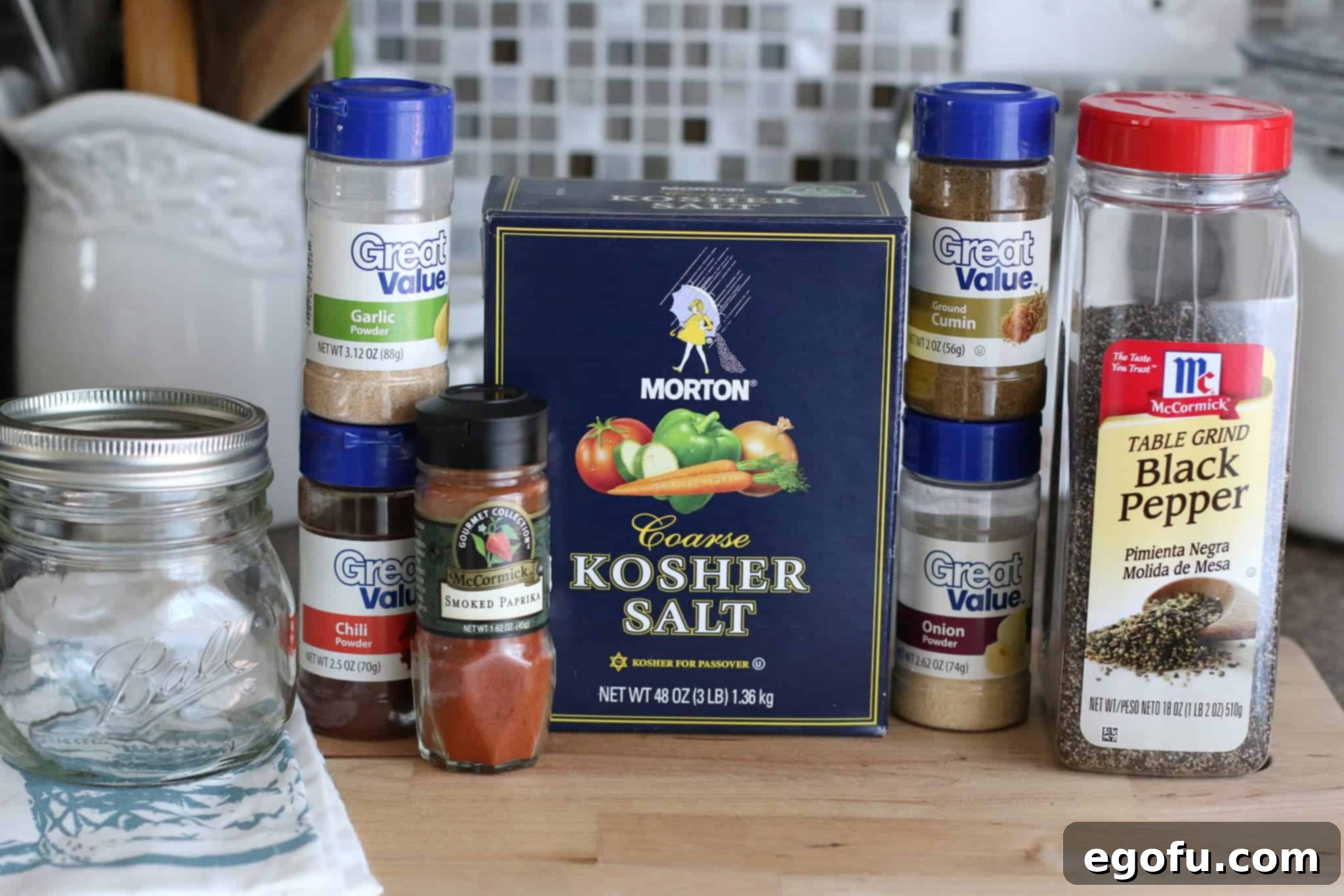 Easy Homemade Taco Seasoning 4 chili powder, onion powder, ground cumin, garlic powder, smoked paprika, kosher (or sea) salt, black pepper and a mason jar.