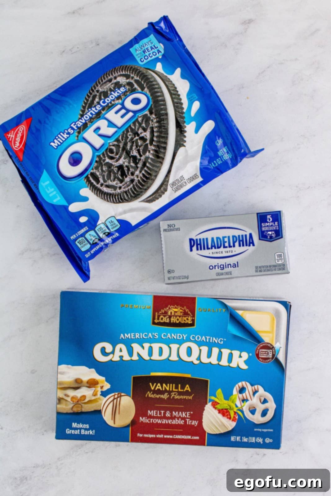 Oreo cookies, cream cheese and Candiquik.