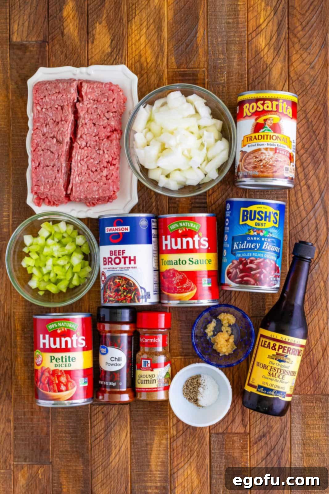 ingredients needed for chili: ground beef, celery, onion, chili powder, cumin, garlic, petite diced tomatoes, tomato sauce, dark red kidney beans, beef broth, refried beans, Worcestershire sauce, salt and pepper.